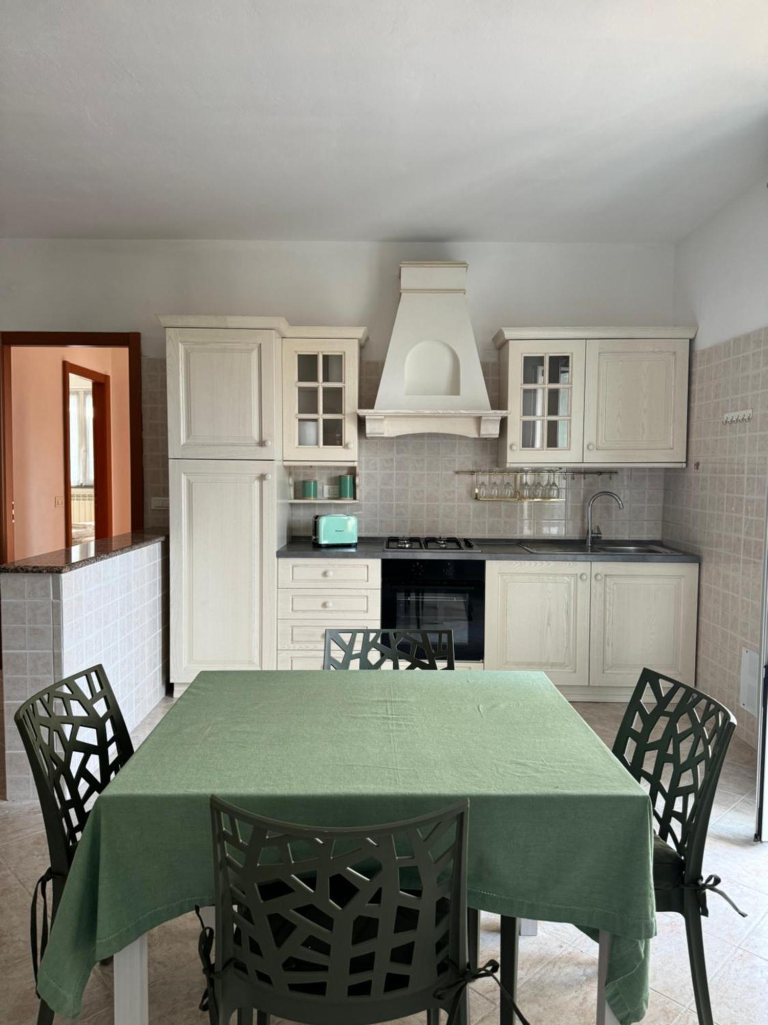 Serravalle Shop&Stay Serravalle Scrivia Esterno foto